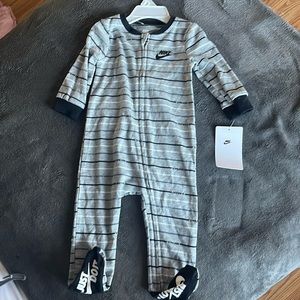New Nike one piece size 9 months